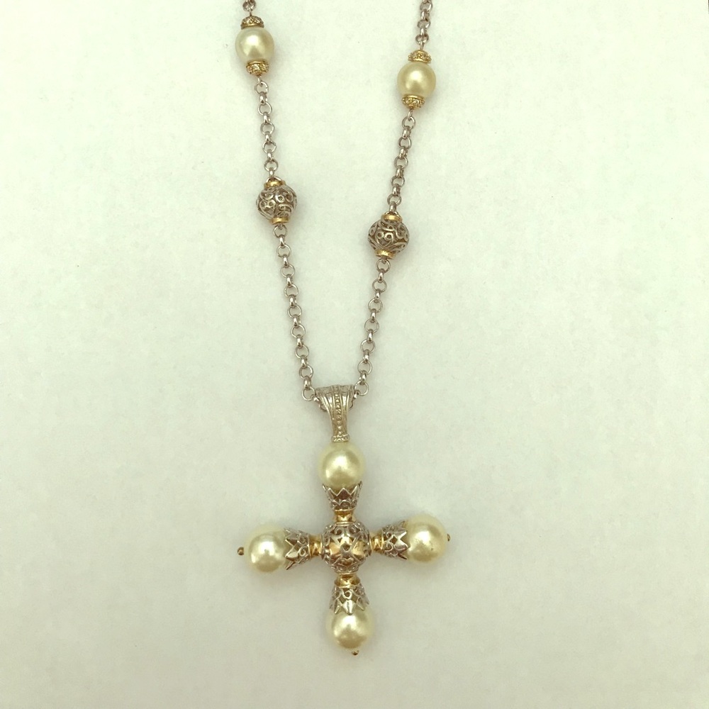 Beautiful pearl necklace and stainless steel